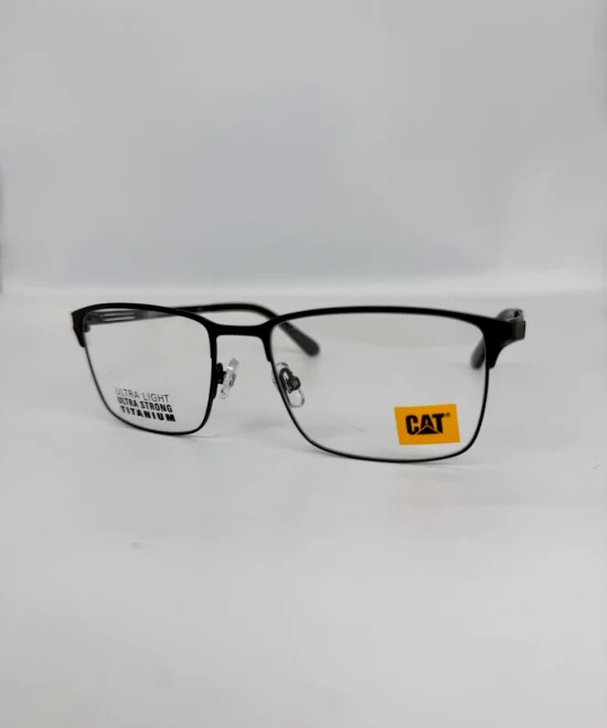 CAT ULTRA LIGHT ULTRA STRONG 115 009 FCFA(1)