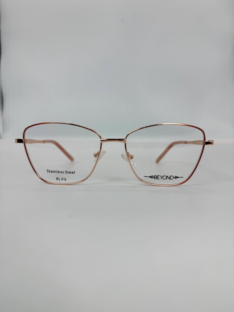 BEYOND 45 008 FCFA(5)