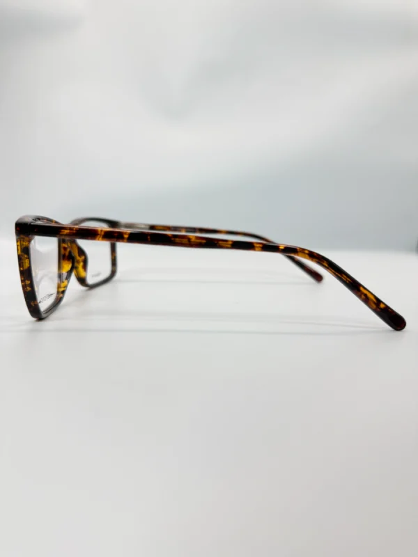 BEYOND REGULAR FIT 45 008 FCFA