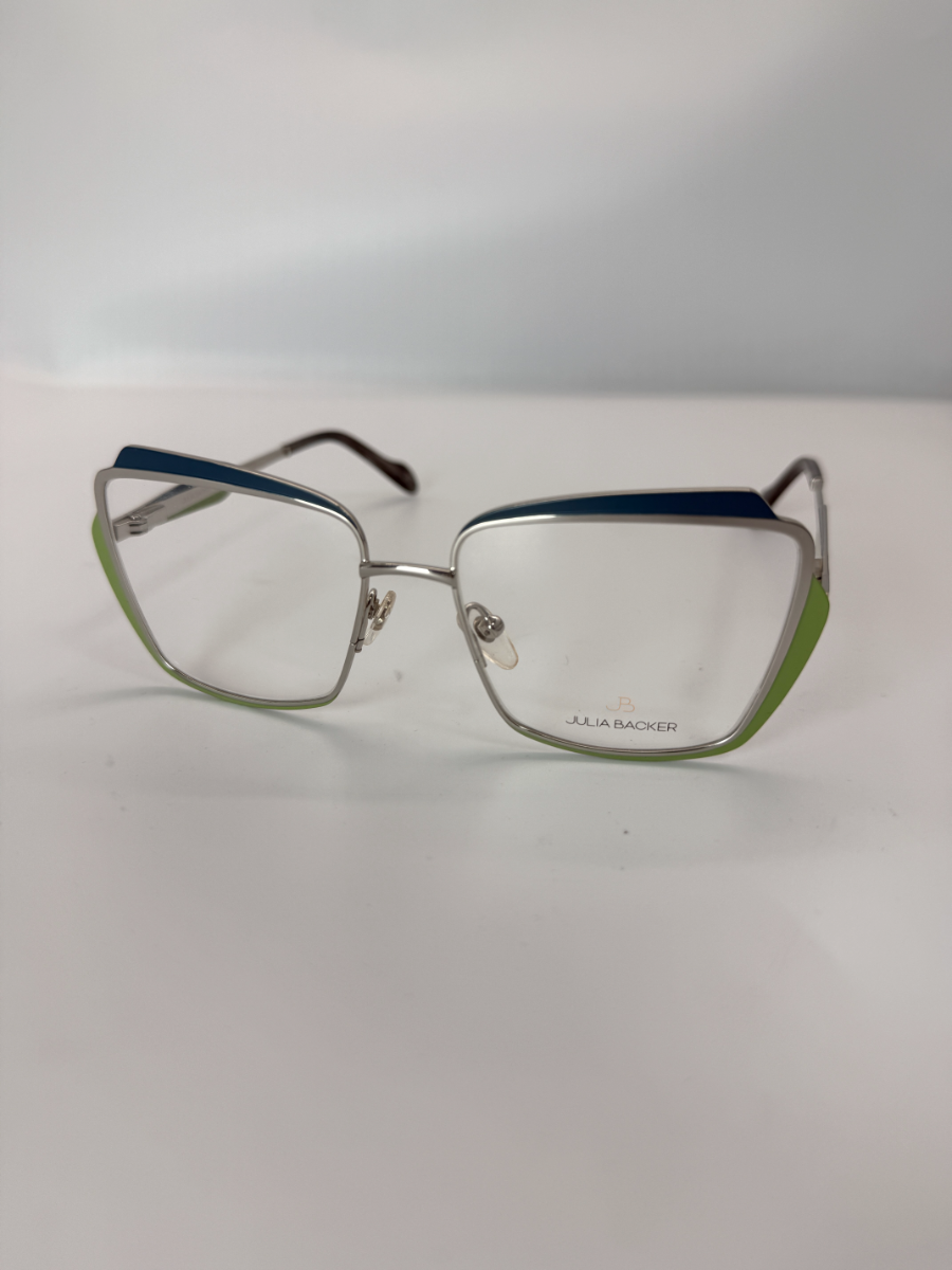 JULIA BACKER 90 019 FCFA(1)